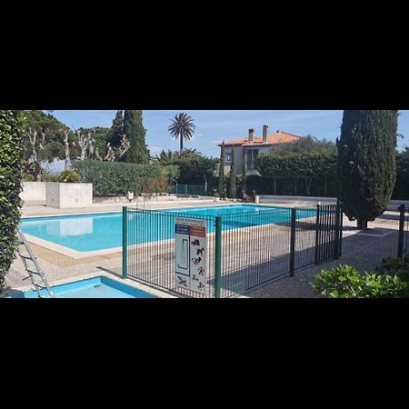 Appt St Tropez ,Magnifique T2, Piscine ,Terrasse, Emplacement Ideal ,Front De Mer, Saint-Tropez Exterior foto